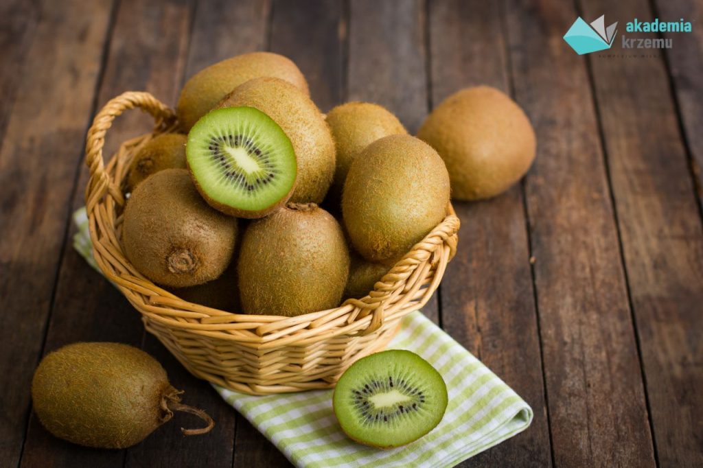 TOP15 – czyste warzywa i owoce – kiwi.